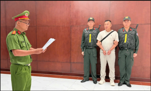 001e21a05fdcb516d896.png