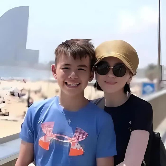 0020b63ed3f2418162e4.jpg