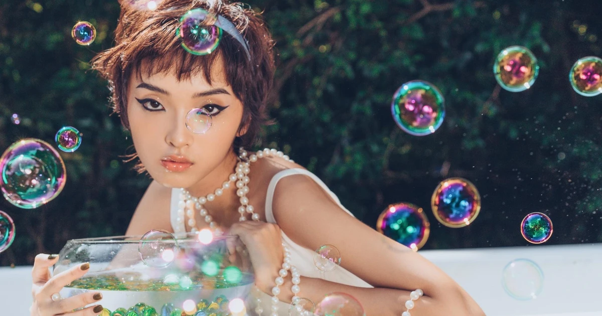 Khánh Linh – Nàng thơ Gen Z với vibe độc lạ chinh phục làng mốt