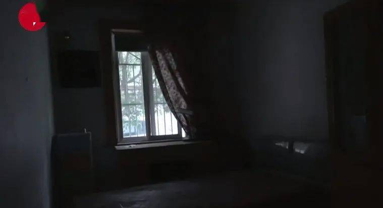 024f0dcd4f9703d2de49.png