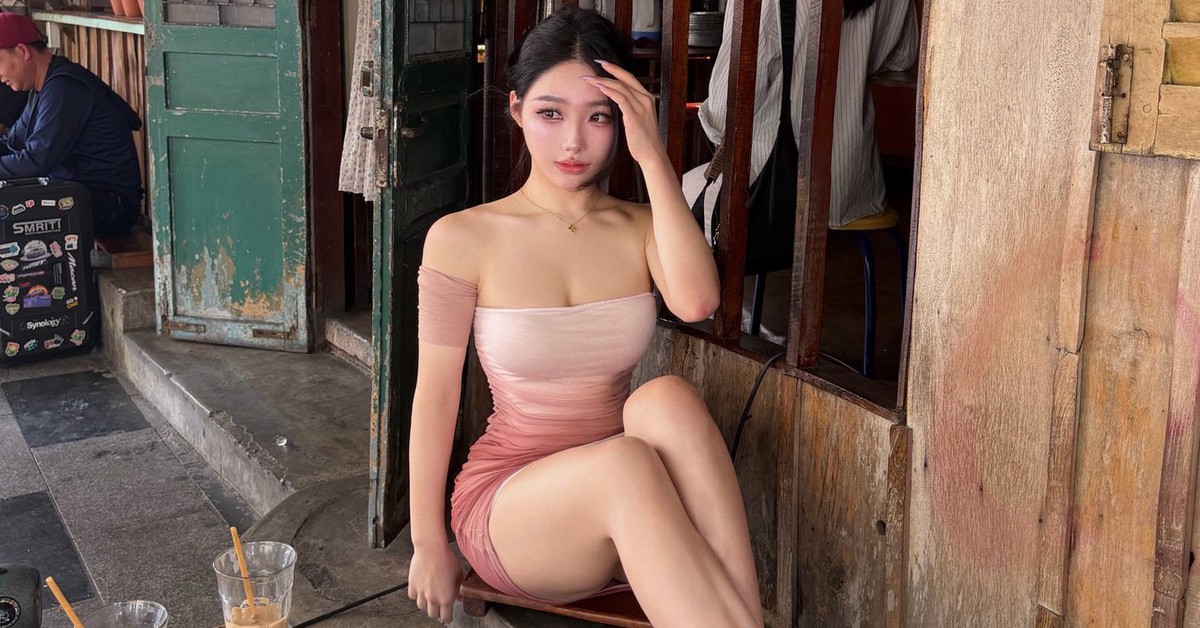 Idol 2.7 triệu follow bất ngờ "đổ bộ" Việt Nam, dân tình chao đảo không ngừng