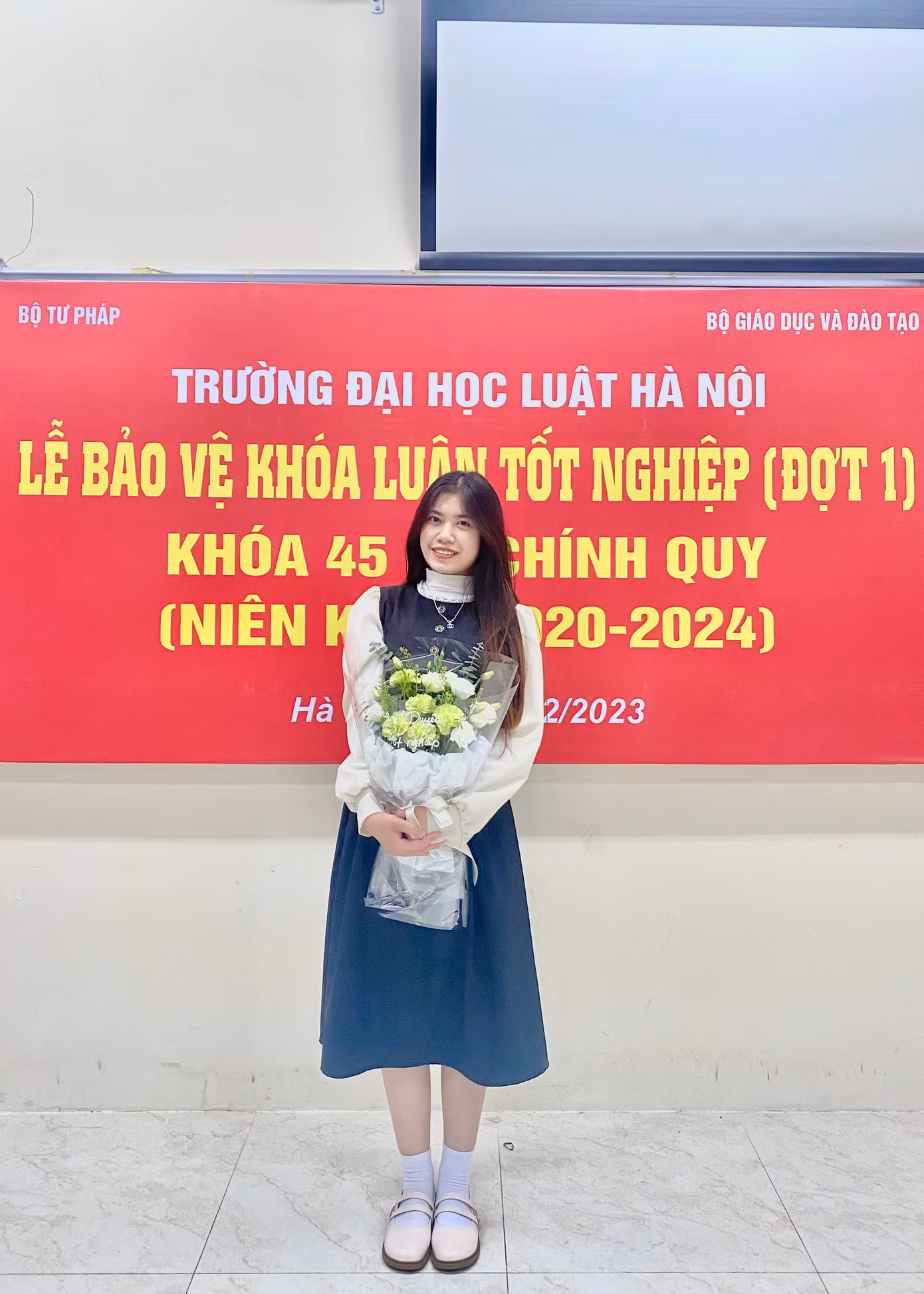 03983873d56282c058f3.jpg