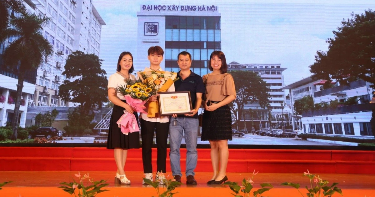 Chàng thủ khoa nghị lực chinh phục ước mơ xây dựng tương lai tại ĐH Xây dựng Hà Nội ️