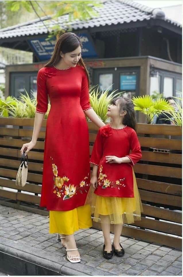 Tông sì tông đi chơi Tết