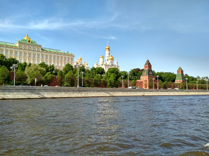04068bfae7b853780c9d.jpg