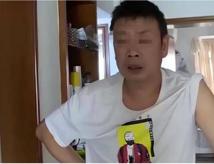 049818e437bda9fccff2.png