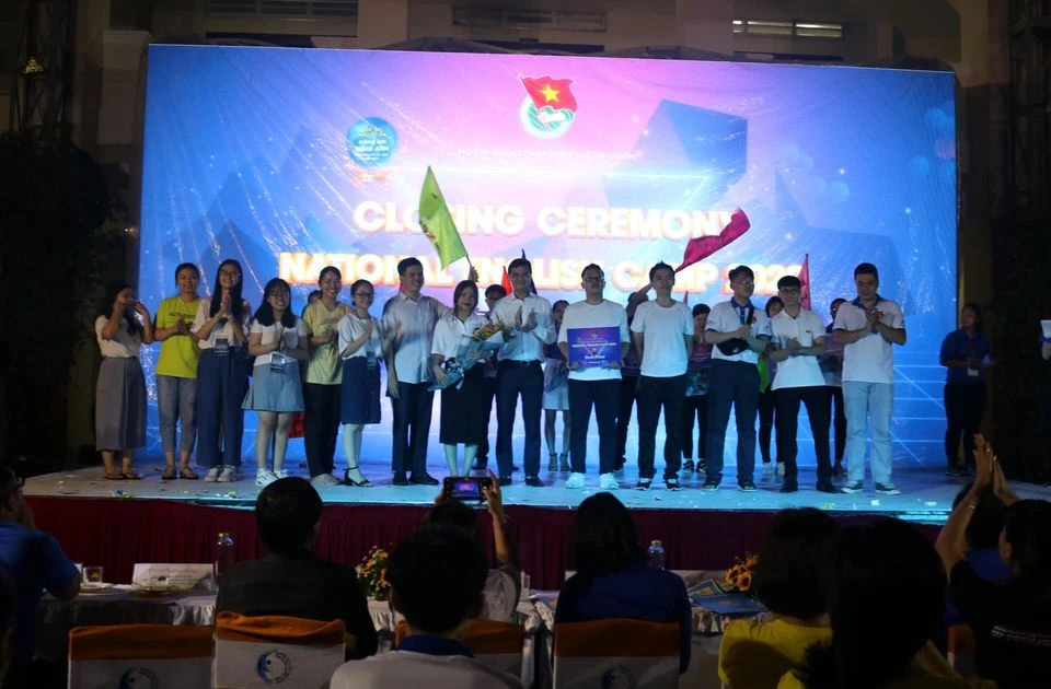 Hội trại tiếng Anh toàn quốc 2020: Nơi giới trẻ thả ga "flex" English cùng nhau