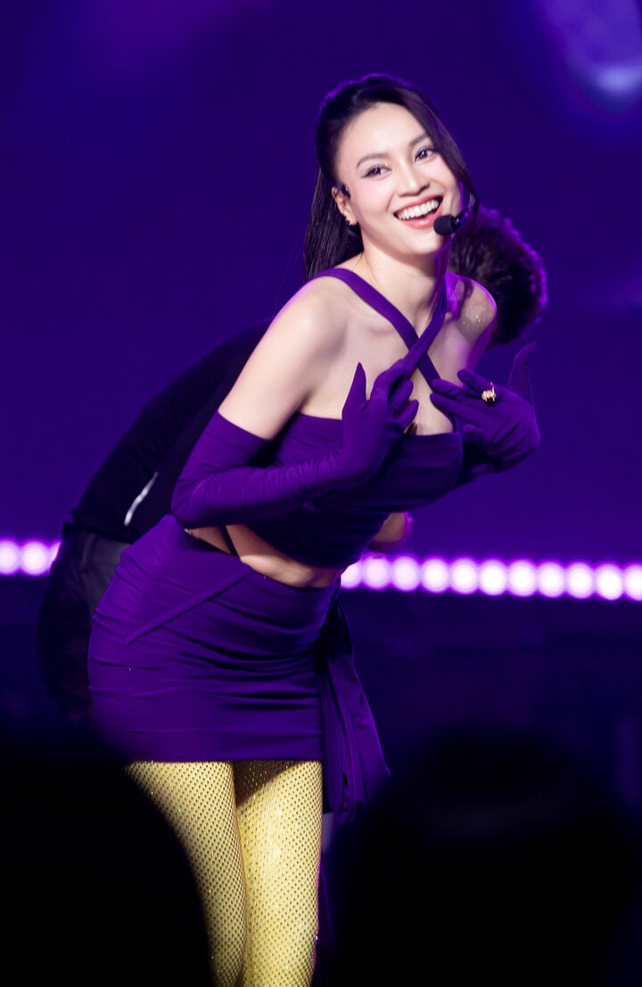 04e4dd58f9841672e4bc.jpg