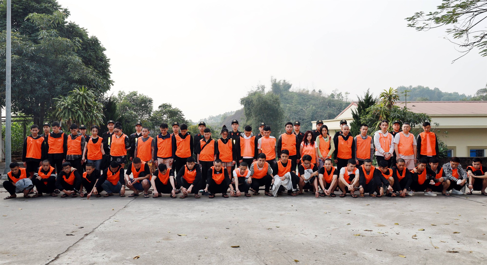 05b20cbfaff91592eae2.jpg
