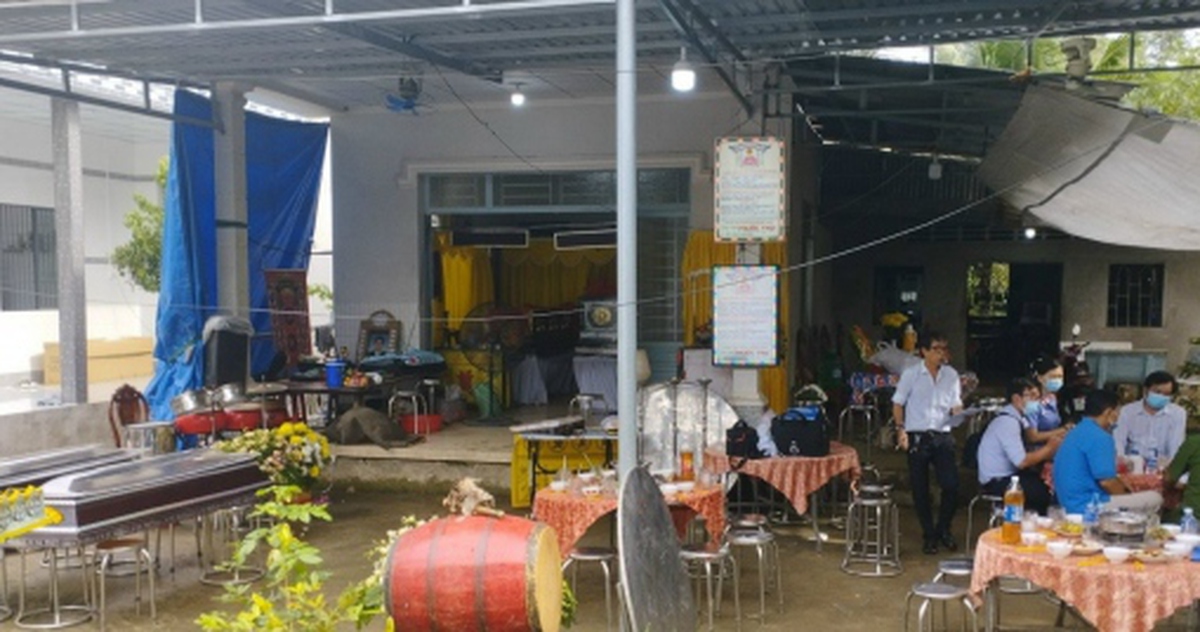 062eddf495fafd6813d1.jpg