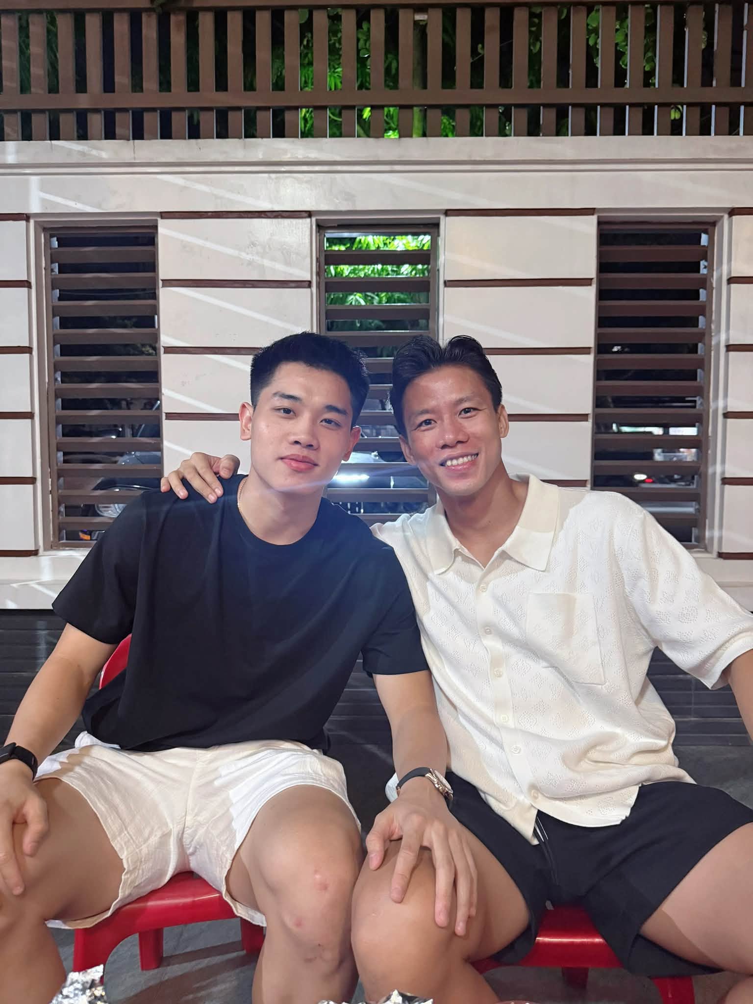 06830babaa677e5e6d19.jpg