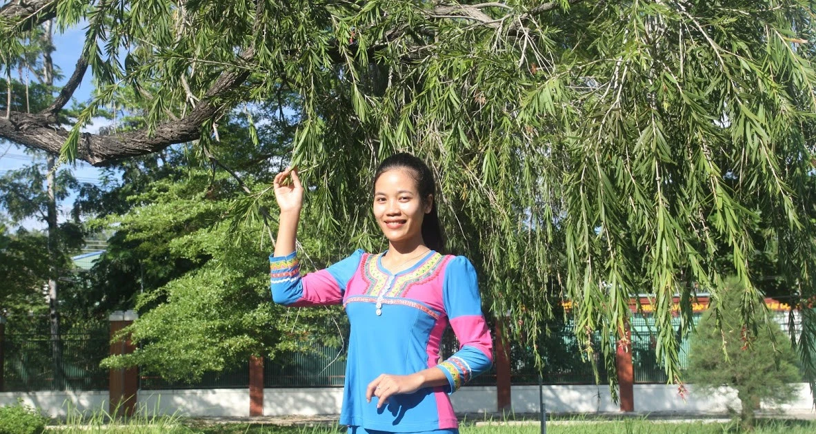 Cô gái Raglai "chất chơi" vượt mọi khó khăn để theo đuổi ước mơ