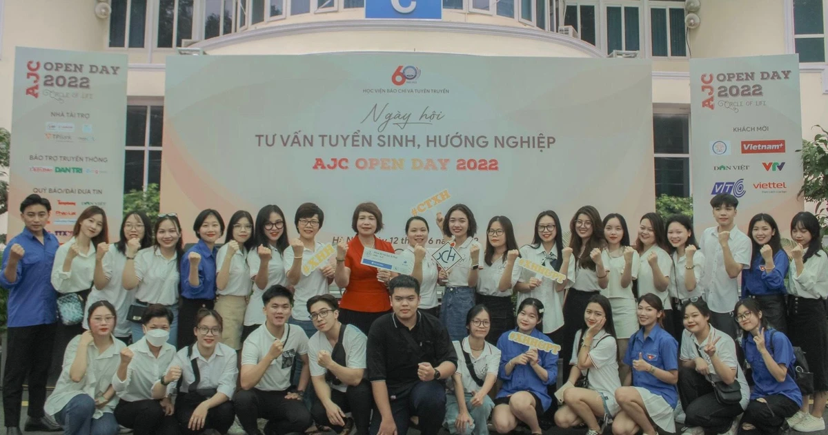 Công tác xã hội: Ngành học của những "Kỹ sư tâm hồn" thời 4.0 ✨