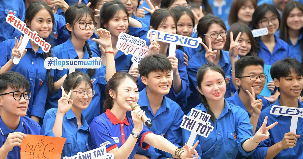 MC Khánh Vy tại Bắc Ninh: Thi thử điểm thấp chưa phải là hết đường nha các bạn ơi