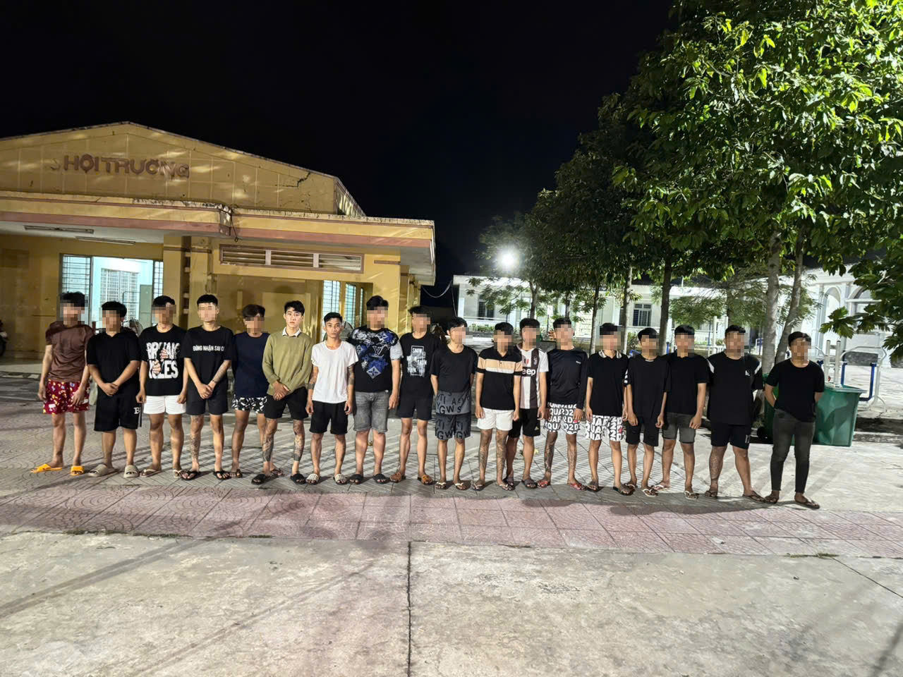 0853e256c76ac3a37671.jpg