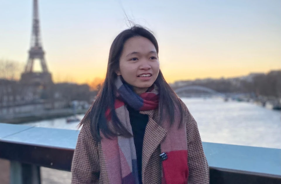 Từ cô bé sợ tiếng Anh đến thành tích IELTS 7.5 và xuất sắc rinh học bổng Đức siêu xịn ✨