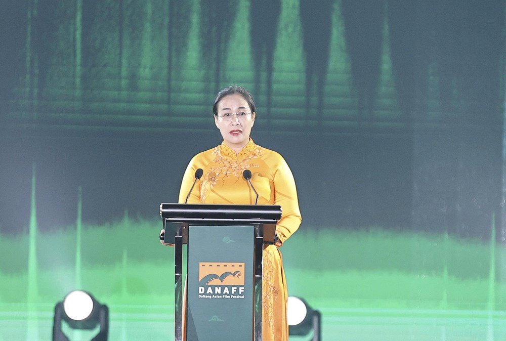 088b1e1201bde9d589a6.jpg
