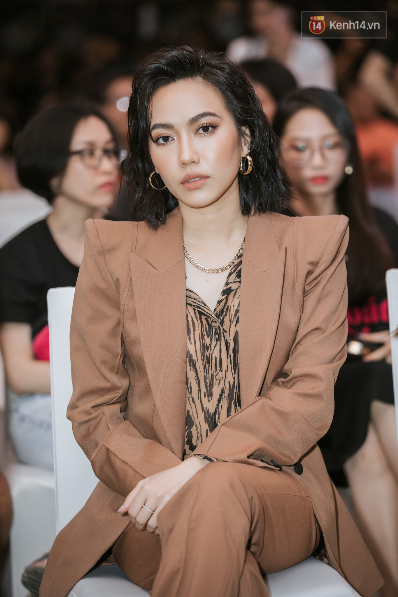 0911dfec56a1b462ad43.jpg