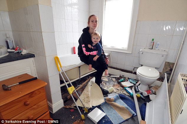 099dca10a94b42ef2df2.jpg