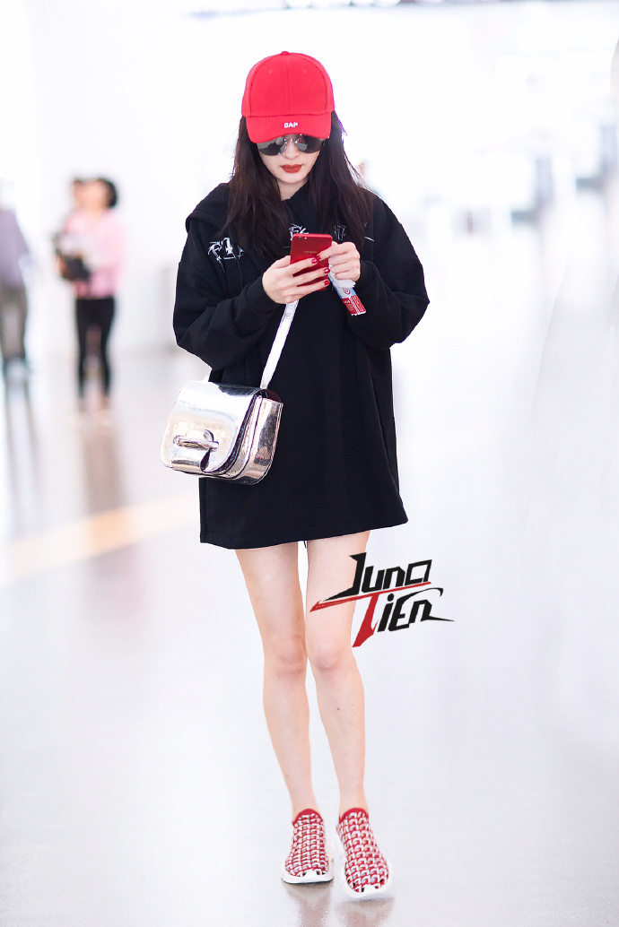 0a3d08b94878b060cfe2.jpg
