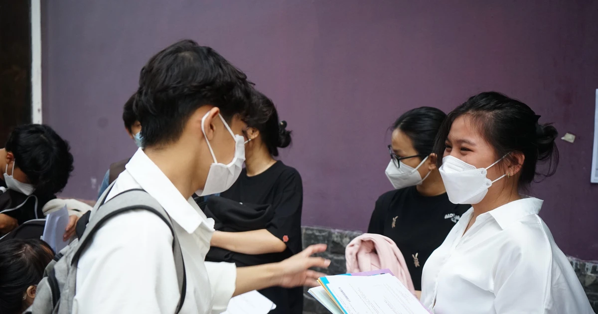 Hơn 40 ngàn thí sinh "chiến tiếp" Kỳ thi Đánh giá năng lực đợt 2 - quyết tâm cải thiện điểm số!