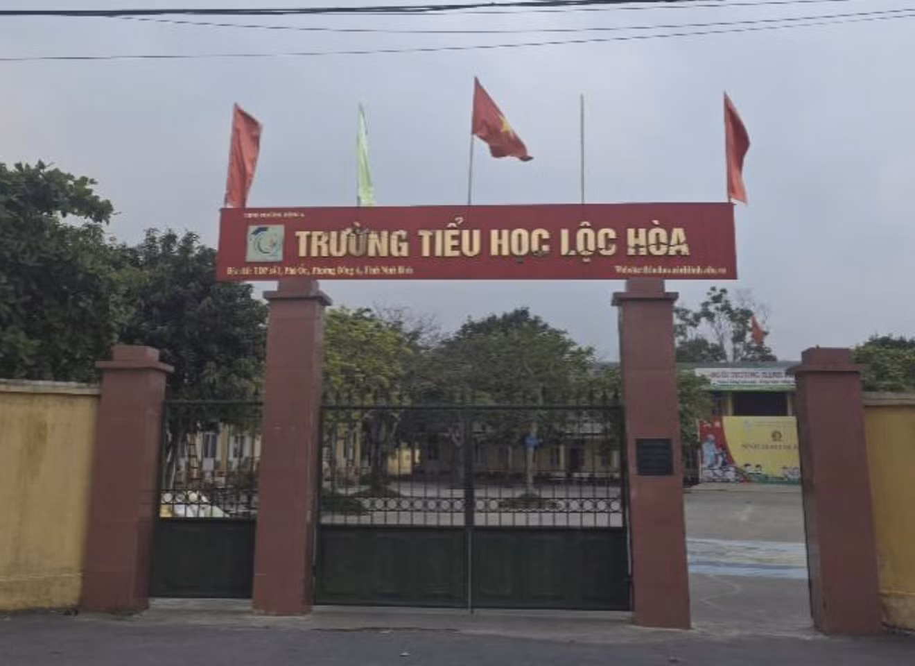 0b548f09d65de872ee44.jpg
