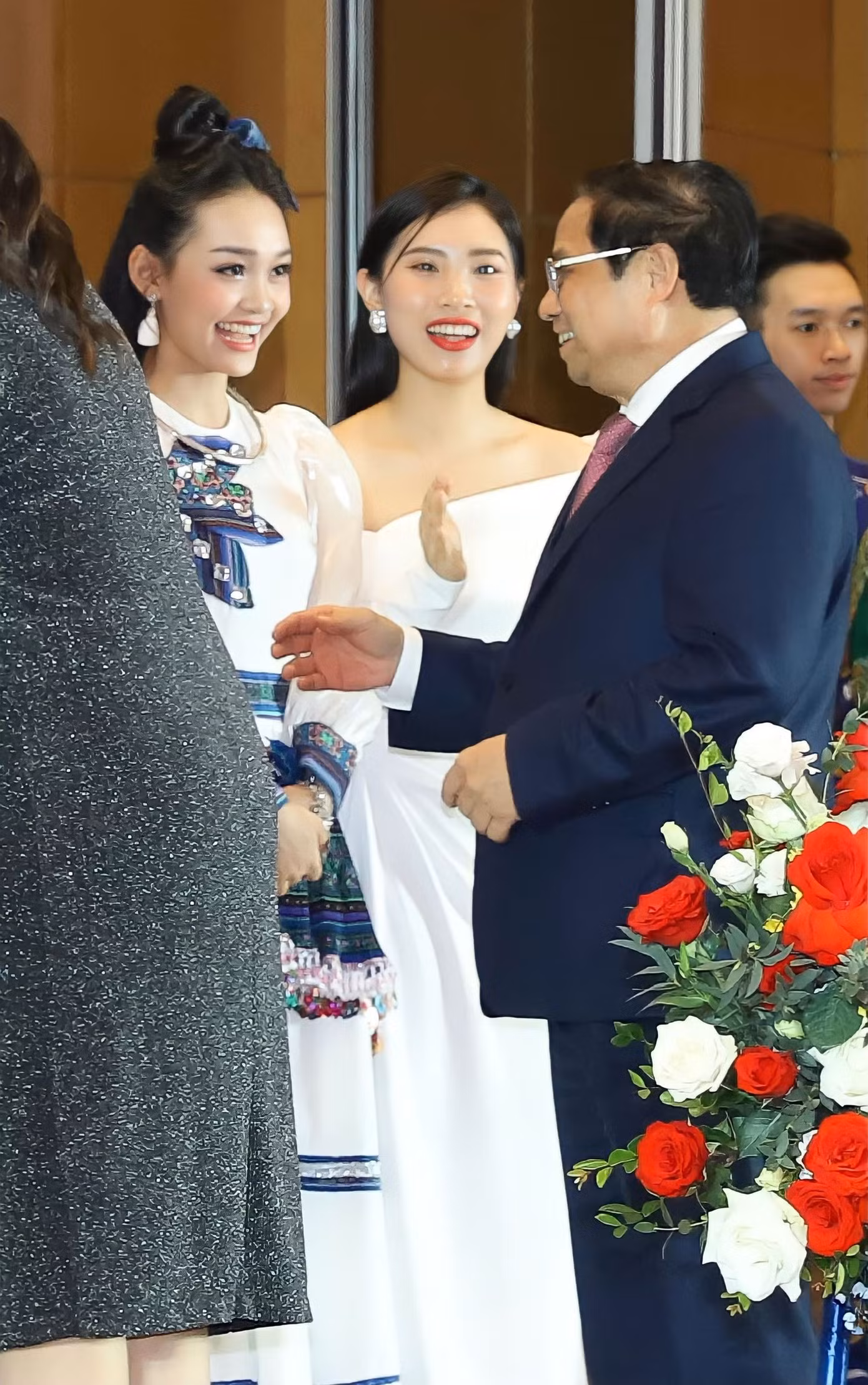 0b7d5aec6a313517e33a.jpg
