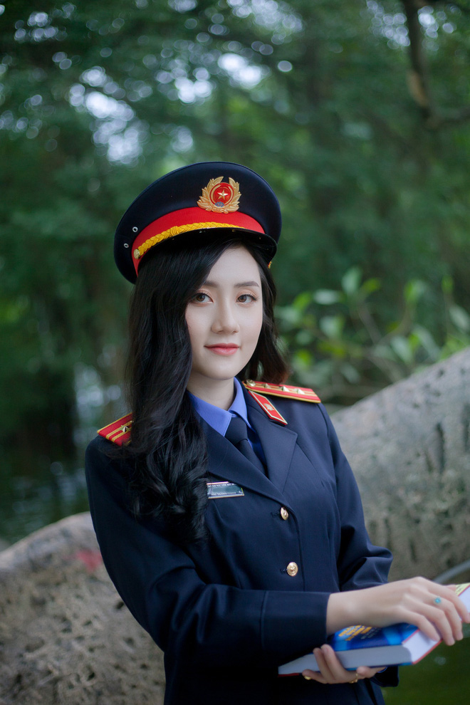 0c0efcc7c41810cfd593.jpg