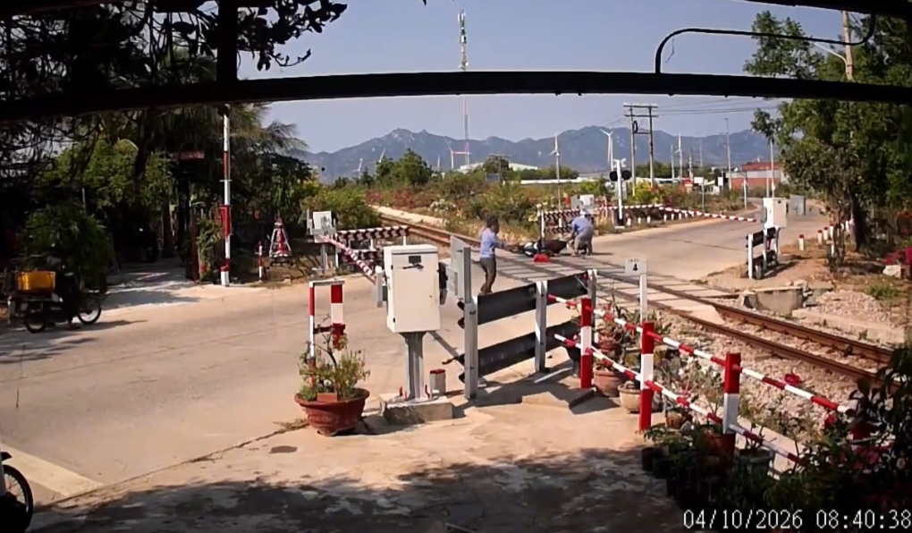 0c5d26cb2eadca49cf7e.jpg