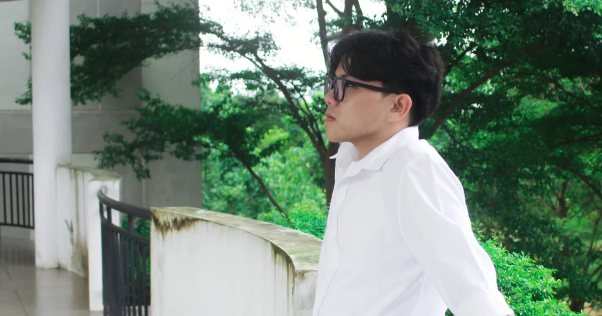 Chàng thủ khoa "cân" luôn song ngành, tốt nghiệp loại Xuất sắc đỉnh của chóp ✨