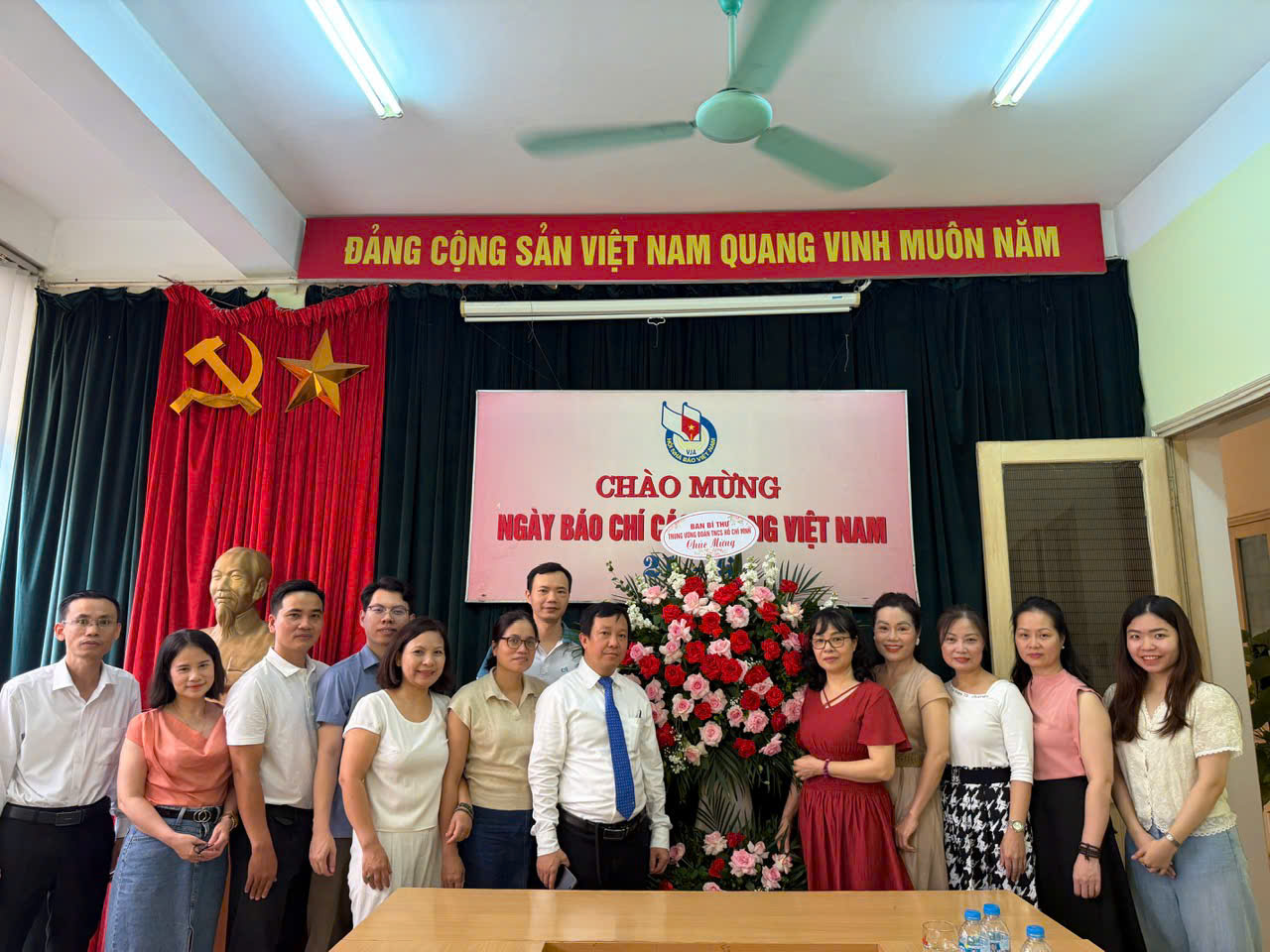 0ce62bdf1c40fcc38597.jpg
