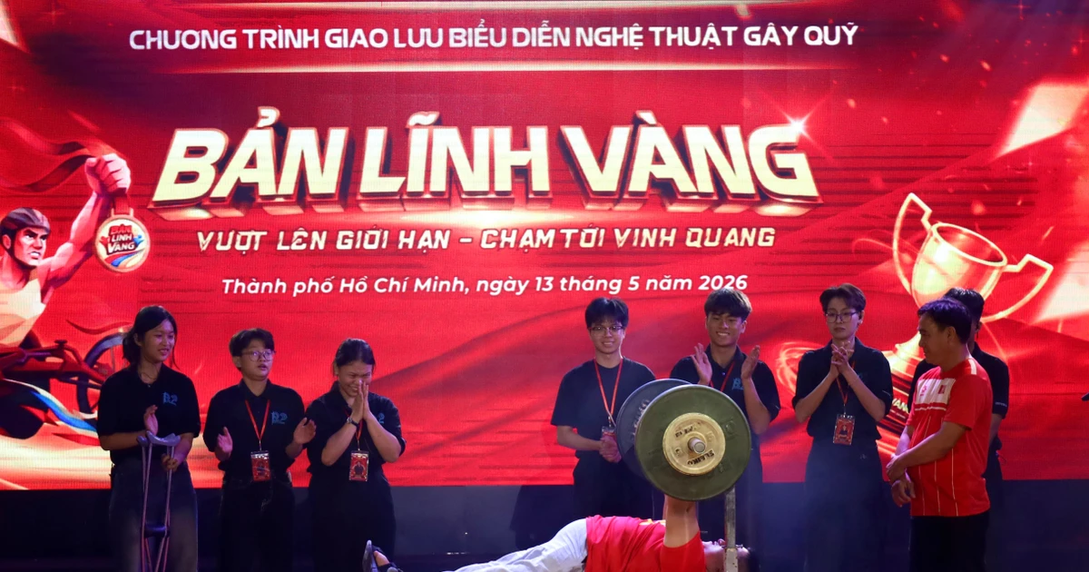 Sinh viên Sài Gòn "tiếp lửa" cho các VĐV khuyết tật – Câu chuyện cảm động đến "sụt sùi"