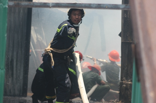 0e558fd13ab43551f5a1.jpg