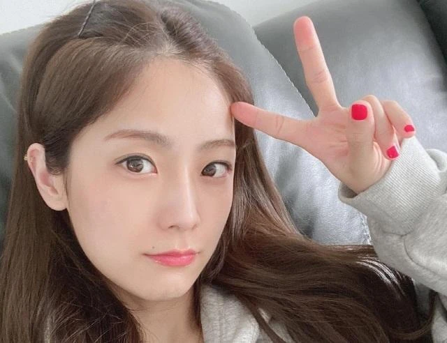 Soyul khoe da trắng không tì vết ở tuổi 31, hội chị em chỉ biết ghen tị đỏ mắt