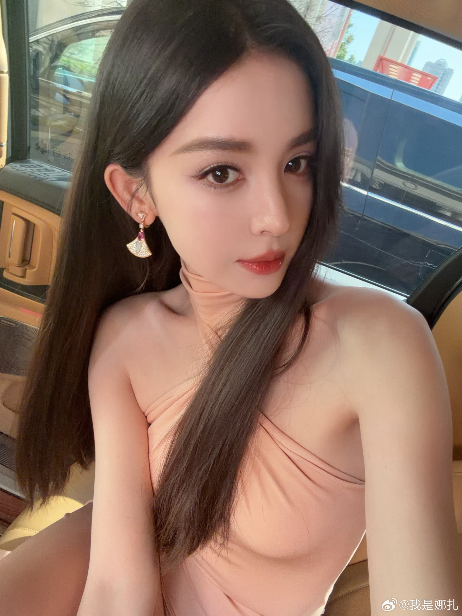 0f5c72baf09b658f9a44.jpg