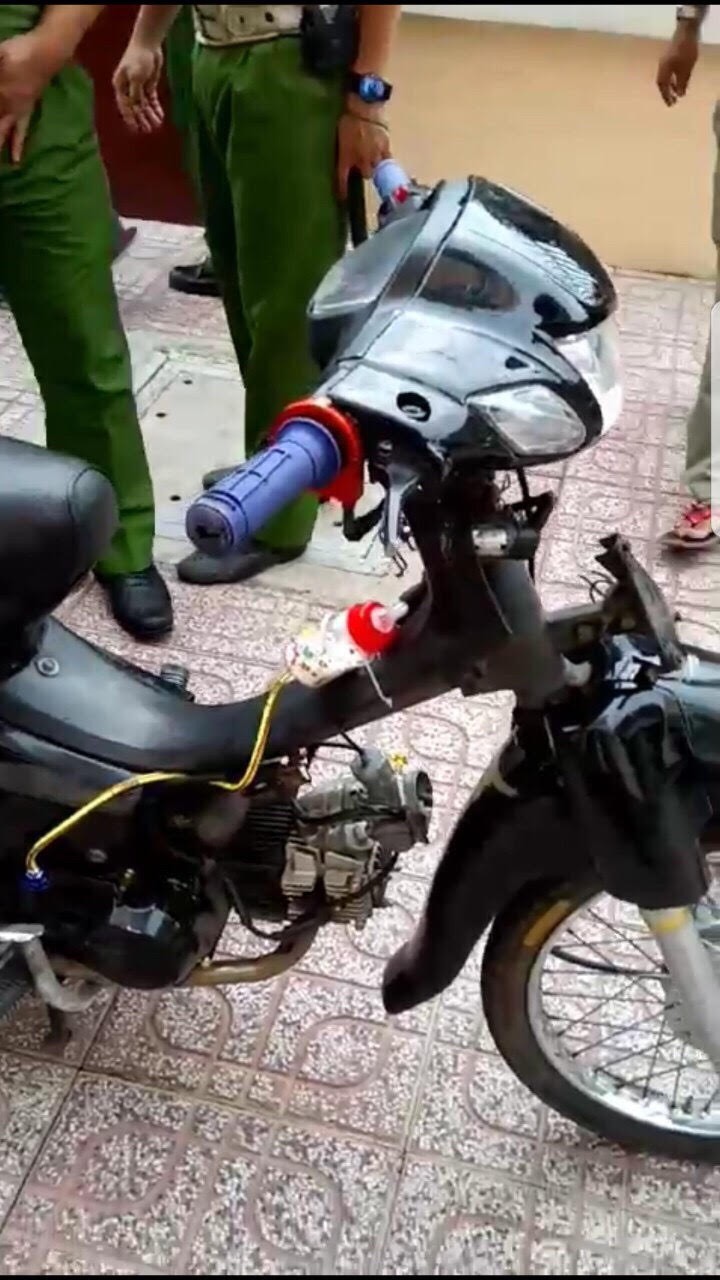 0f5d5c055592b63c69fe.jpg