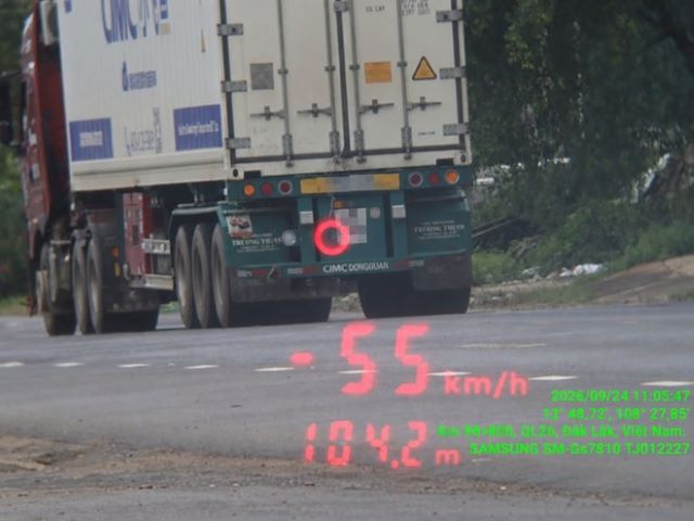0fed912ef1ff651f803c.jpg