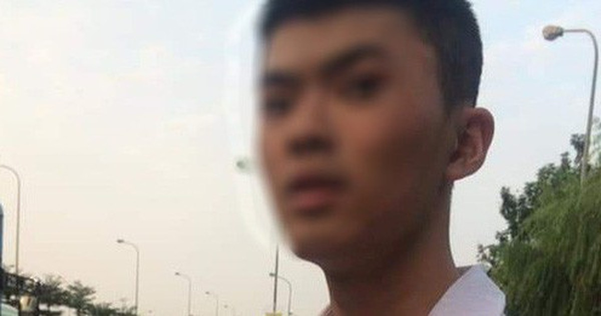 10f127793cbfa902289b.jpg
