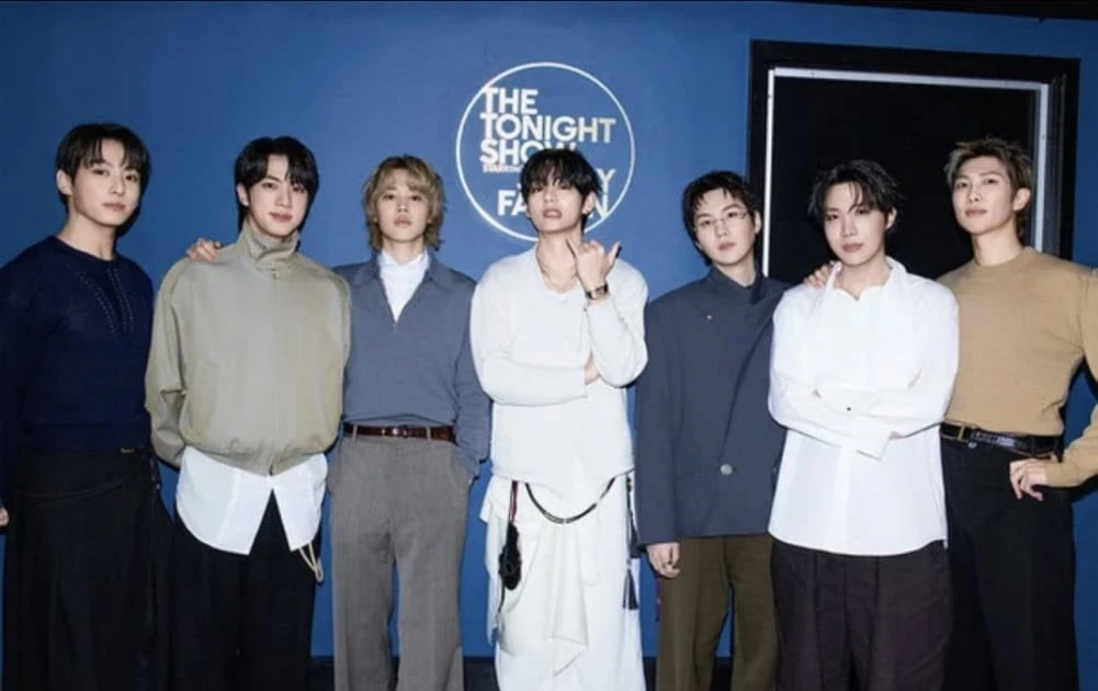 BTS và định mệnh kỳ lạ với con số 7 - Lần thứ 7 càn quét Billboard 200!
