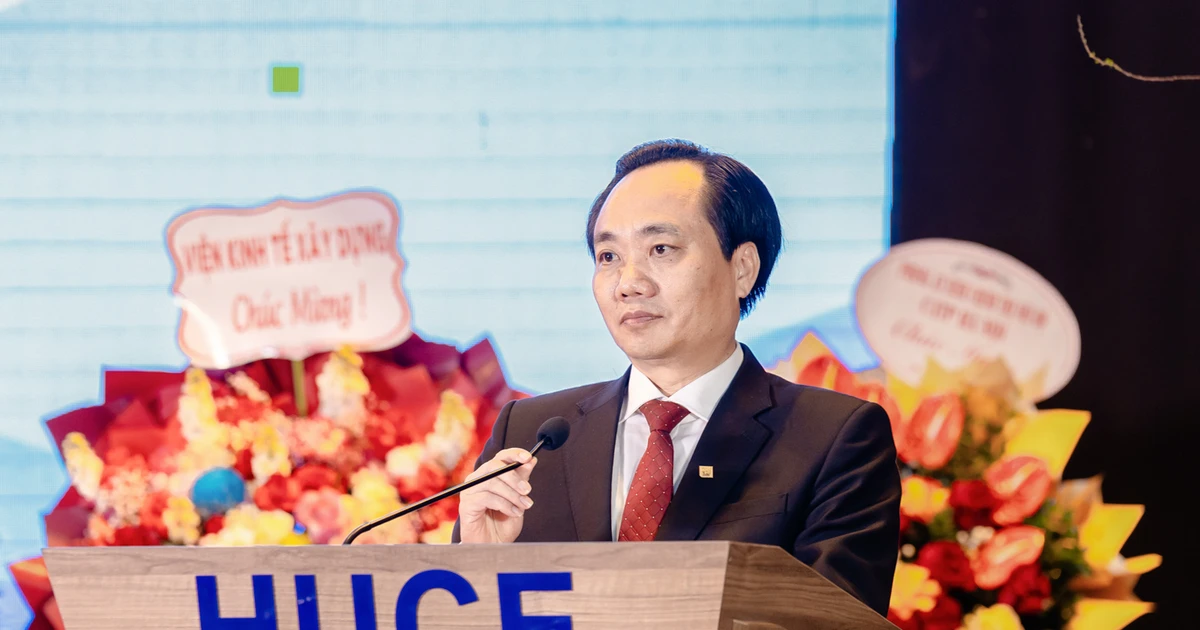 ĐH Xây dựng Hà Nội có "thuyền trưởng" mới, gắn bó 30 năm với trường đấy!