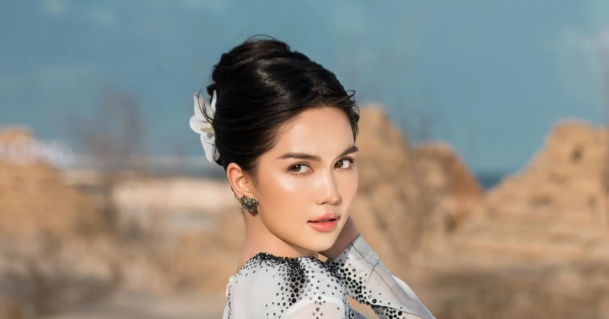 Vừa mở lại trang cá nhân, Ngọc Trinh đã làm ngay điều này để tránh rắc rối