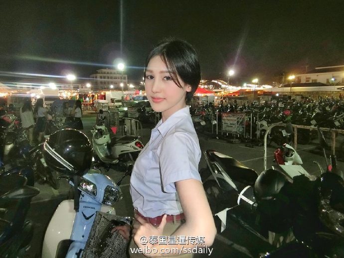 127edb07cf25d94a5099.jpg