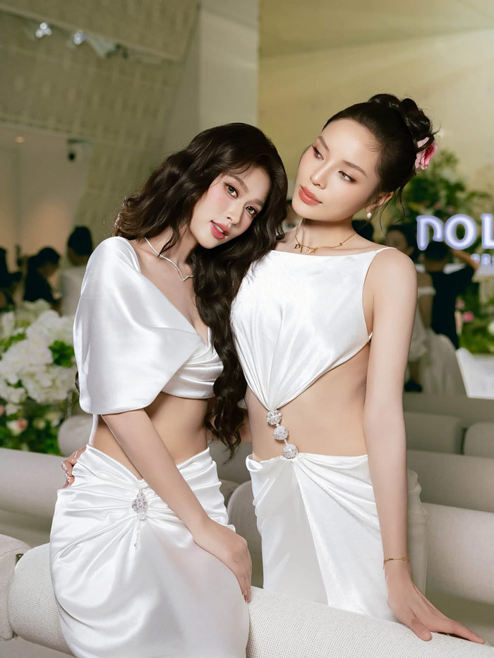 12830fd8be461b98b561.jpg