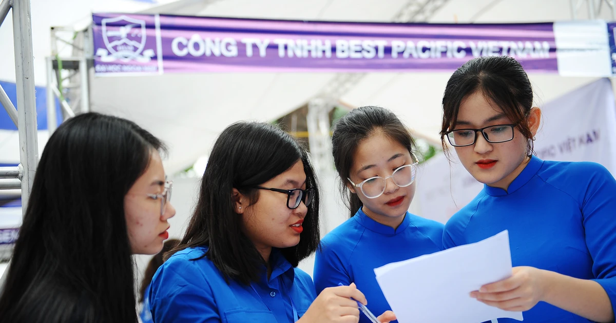 Bộ GD-ĐT chính thức drop mẫu phiếu đăng ký thi tốt nghiệp THPT 2021 rồi nè các sĩ tử ơi!