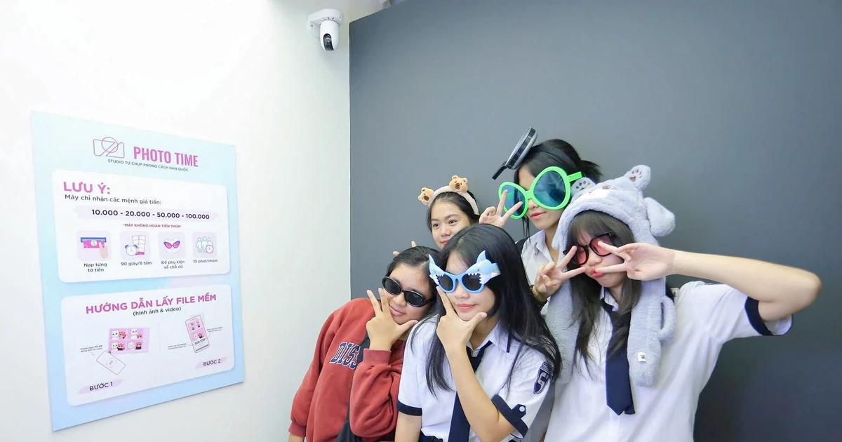 Photobooth - Trào lưu chụp ảnh đang làm "điên đảo" giới trẻ Việt ✨