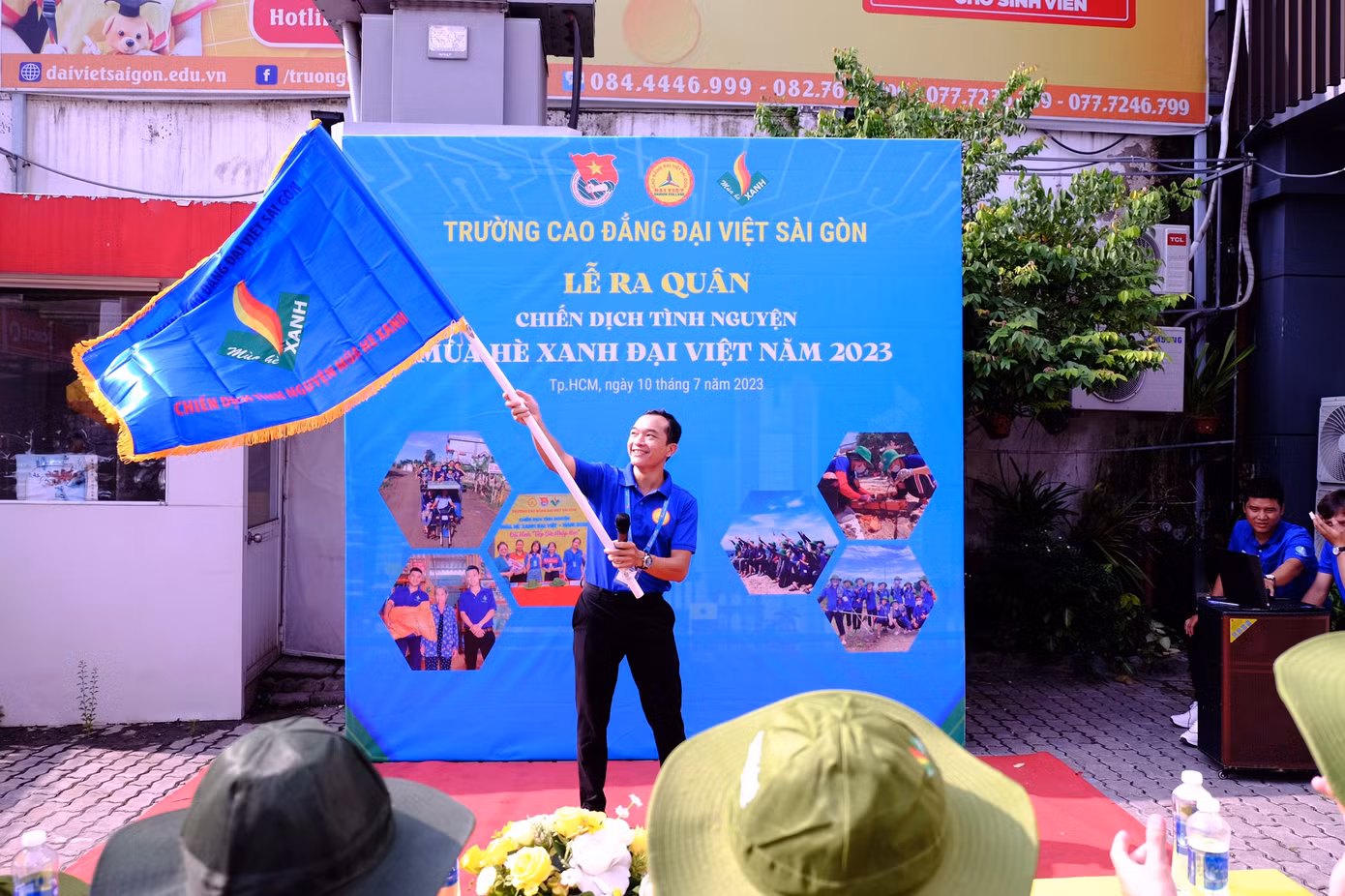 1515dde9aced0976204b.jpg