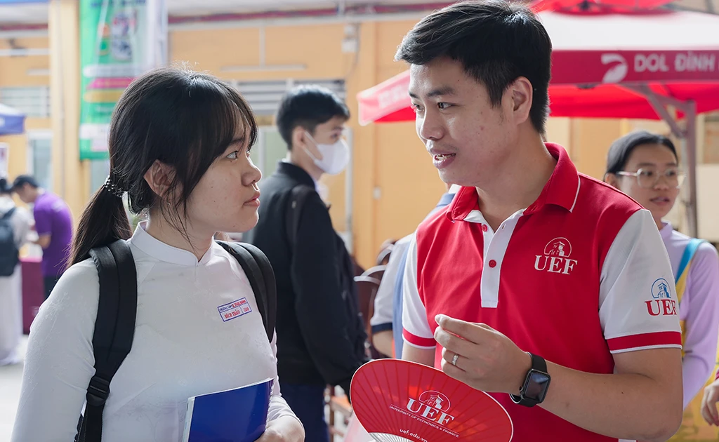 UEF mở cổng nhận hồ sơ săn học bổng 2025 từ 15/1 - Cơ hội nhận 100% học phí đây rồi!