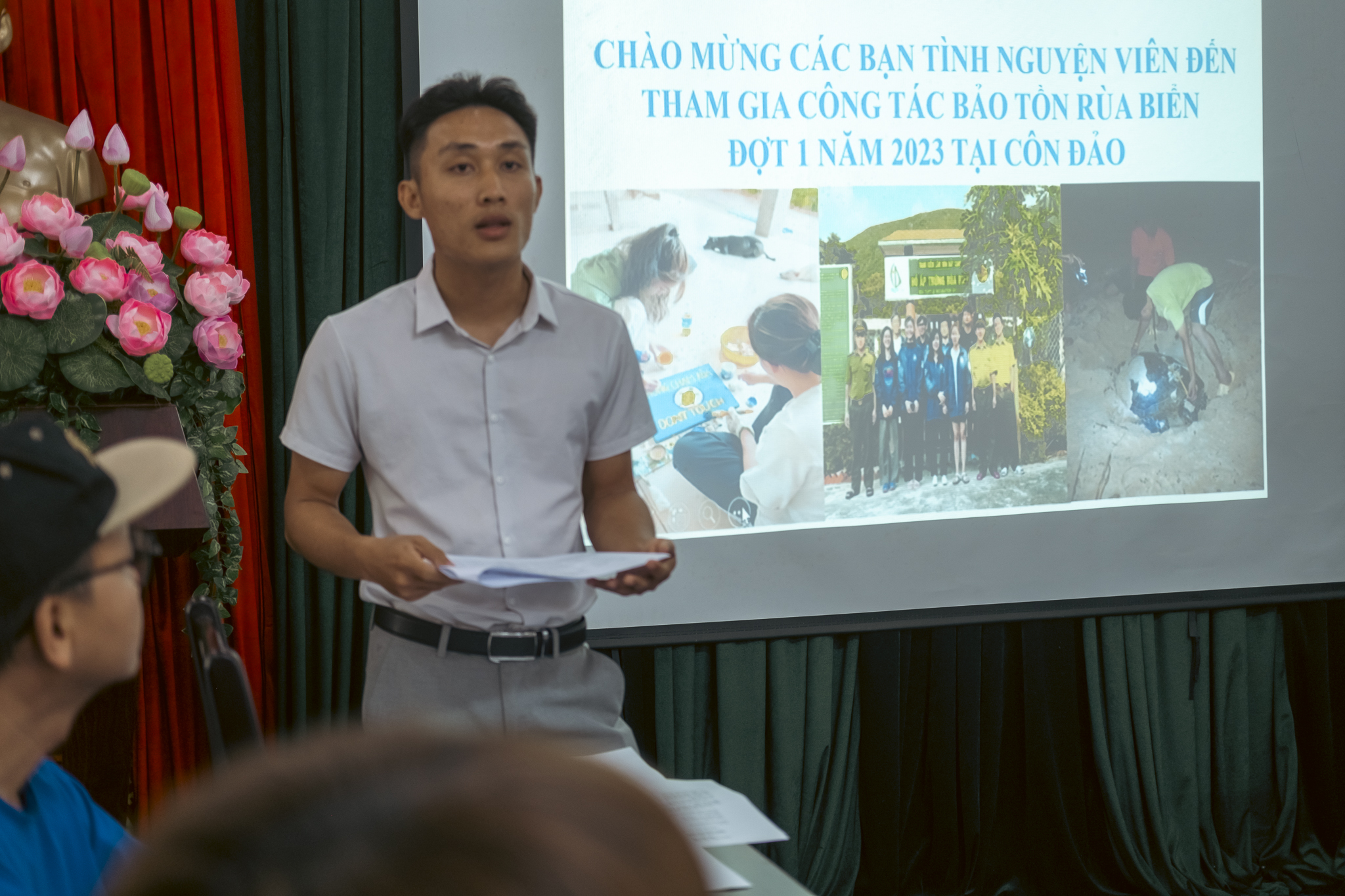 1592a00c5db5930d614c.jpg