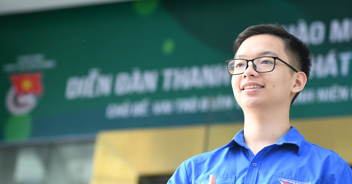Gen Z khởi nghiệp xịn sò: Bán trí tuệ thay vì bán hàng, nam sinh lớp 12 chơi lớn với lò đốt vàng mã không khói