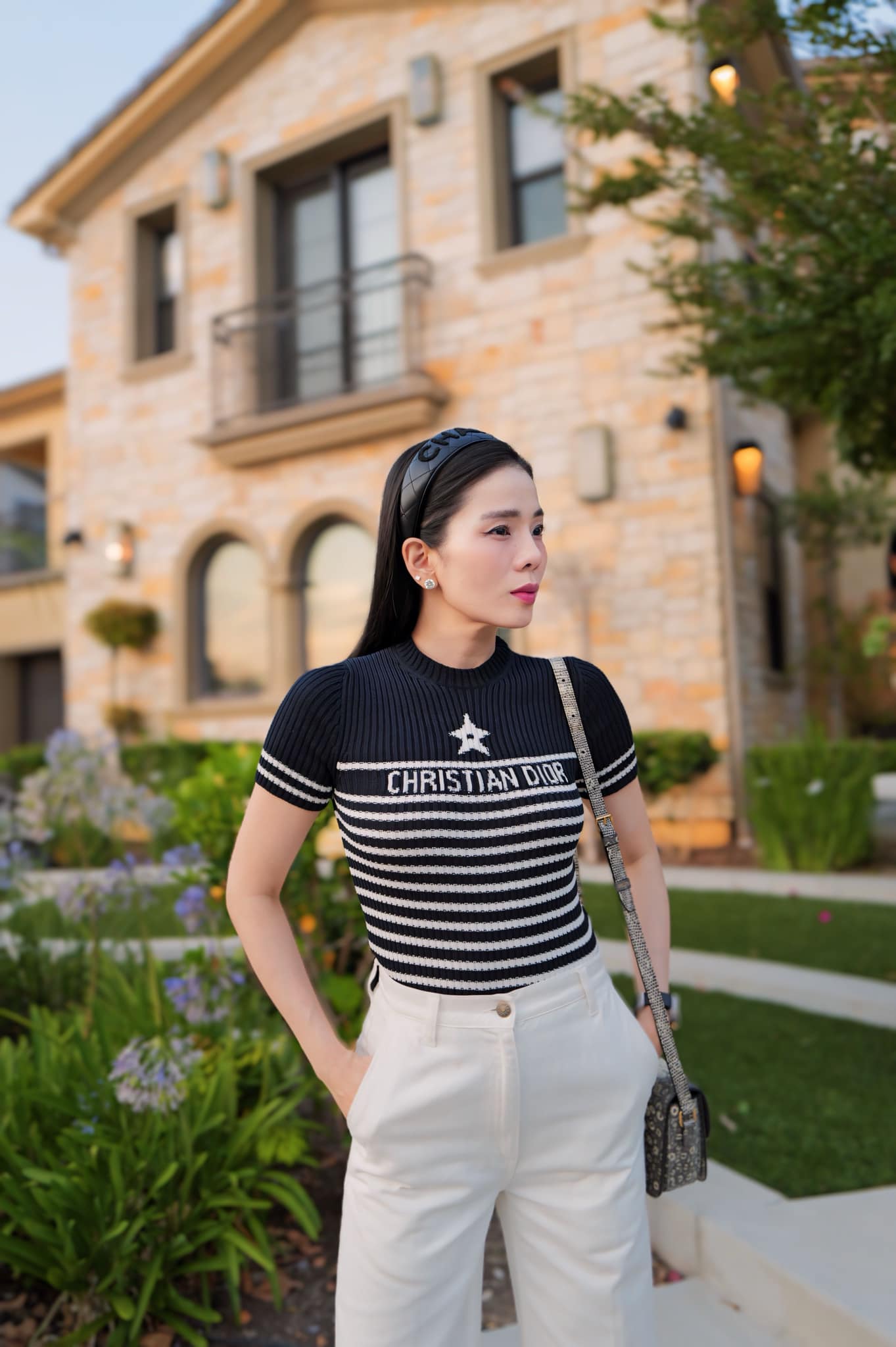 166f670342a7818c9a37.jpg
